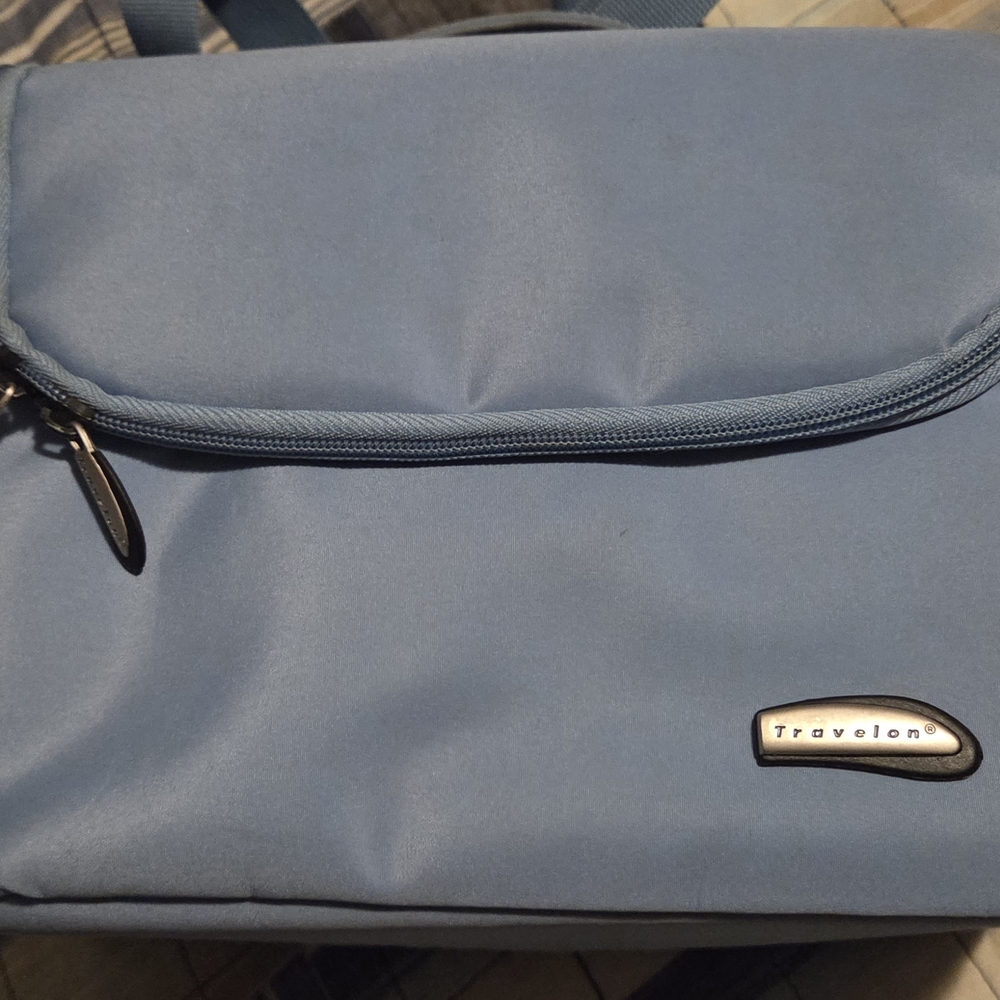 Travelon Blue Accesory/ Cosmetic Bag